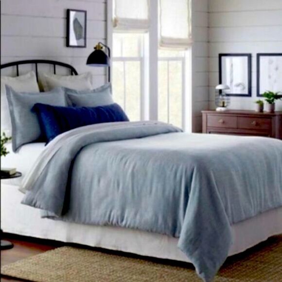 Hearth & Hand Other - Twin Hearth & Hand blue twill comforter set